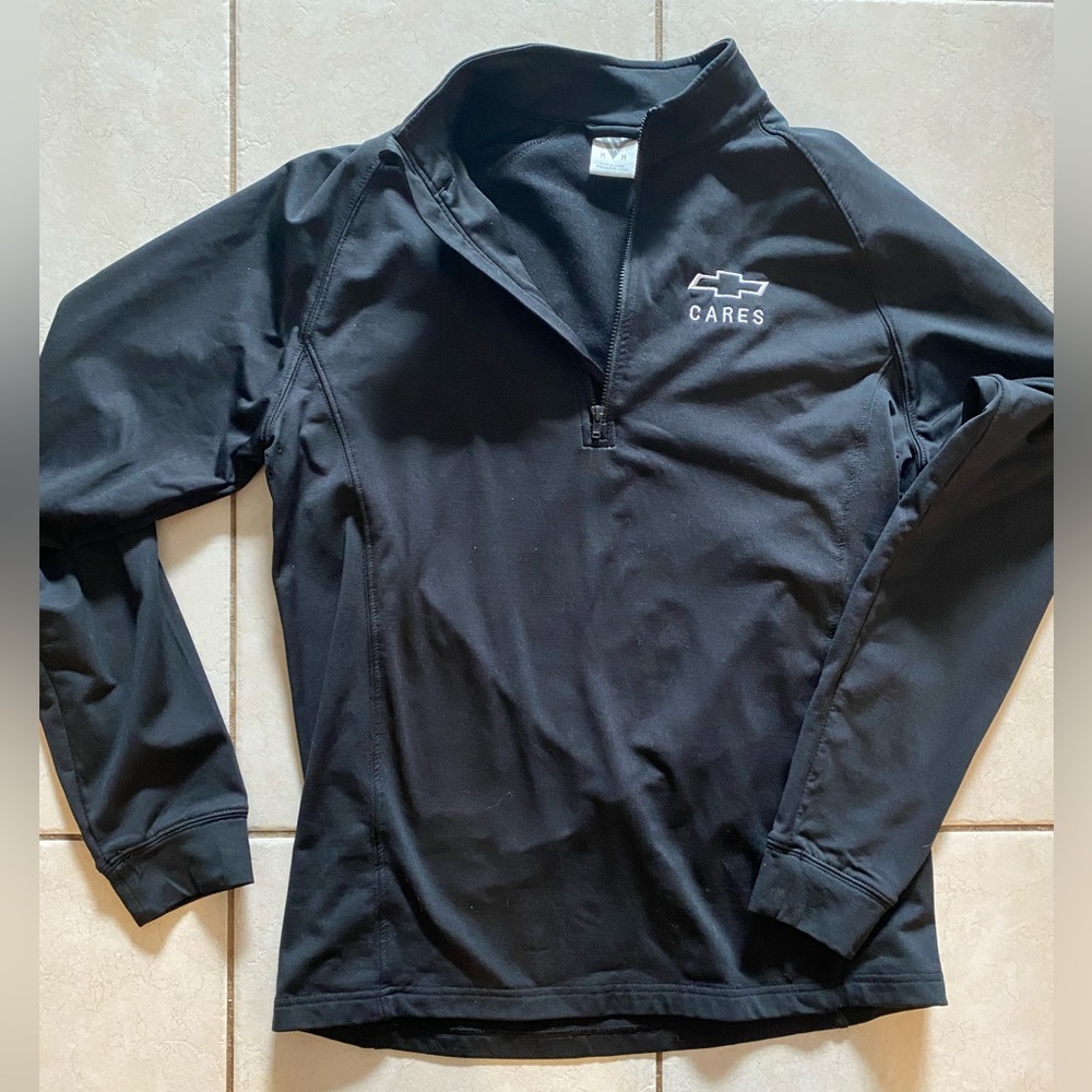 Chevrolet “Chevy Cares” Women’s Medium Black 3/4 zip up top. Only worn once!